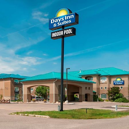 Days Inn & Suites By Wyndham Брендон Екстер'єр фото
