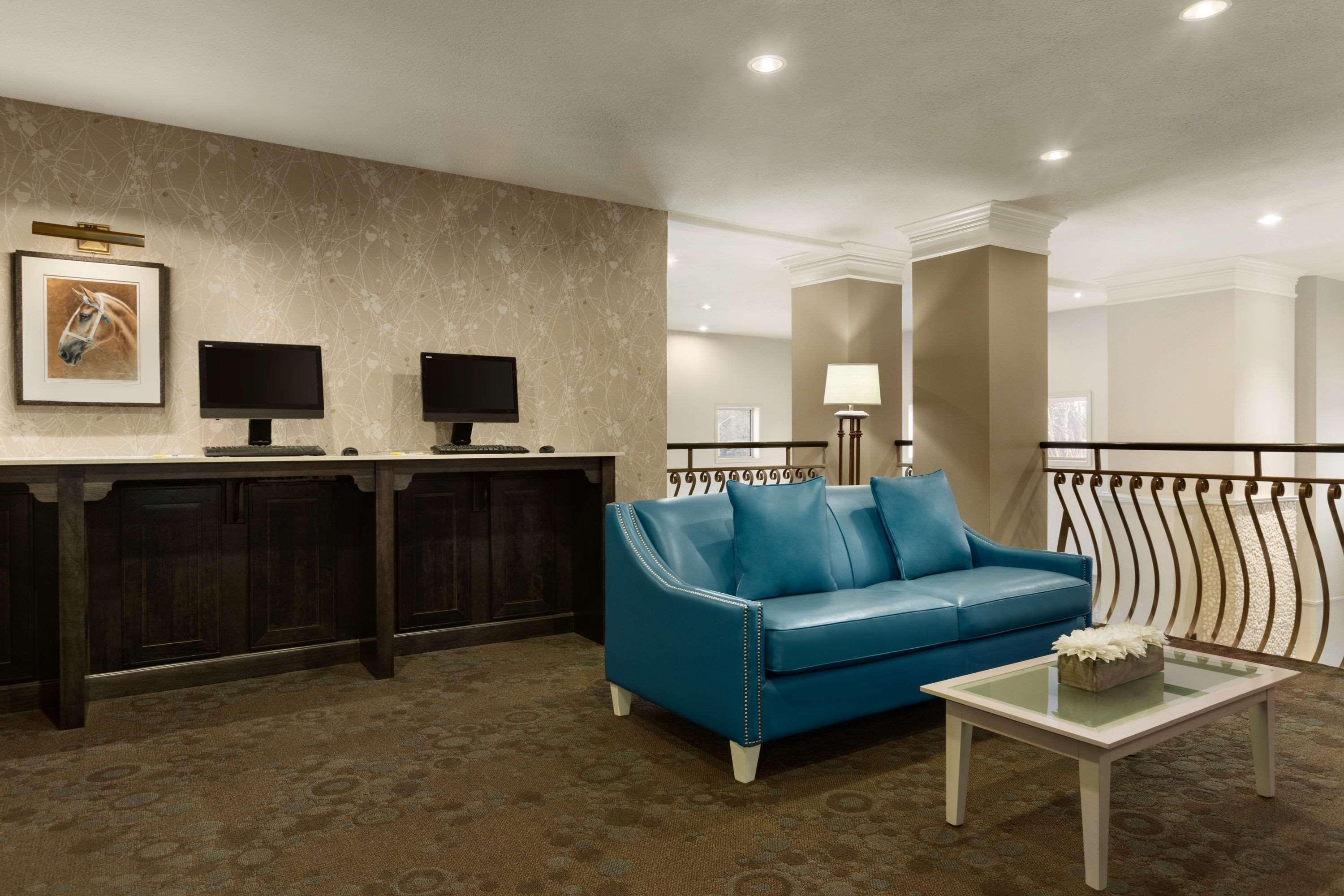Days Inn & Suites By Wyndham Брендон Екстер'єр фото